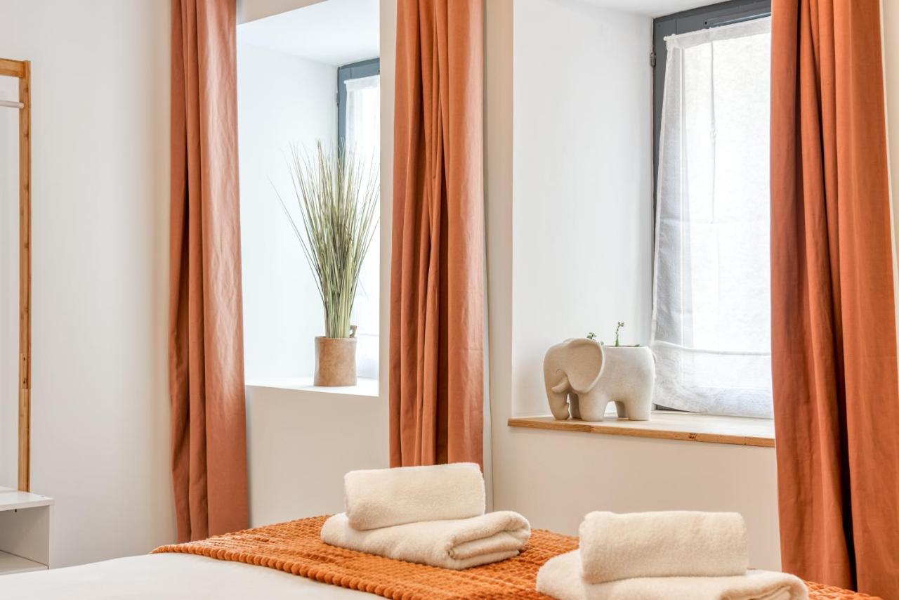 Les Gites De Laure - L'Or Blanc, Appartement Avec Vue Sur Le Chateau, Climatisation, Netflix, A 160 M De La Cite Medievale Carcassonne Exterior foto